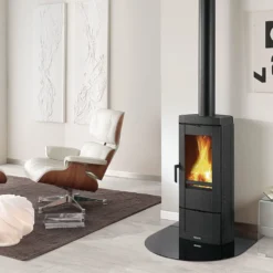 Kaminofen "CANDY 4.0" - moderner Holzofen