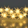 LED-Lichterkette mit 10 Sternen und 10 warmweißen LEDs