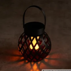 LED-Solar-Hängeleuchte mit Flammeneffekt