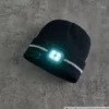 Mütze schwarz mit LED und Reflektionsstreifen