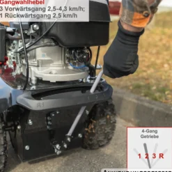 Scheppach Benzin-Kehrmaschine SC2200PE mit Sammelbehälter und Schneeschild