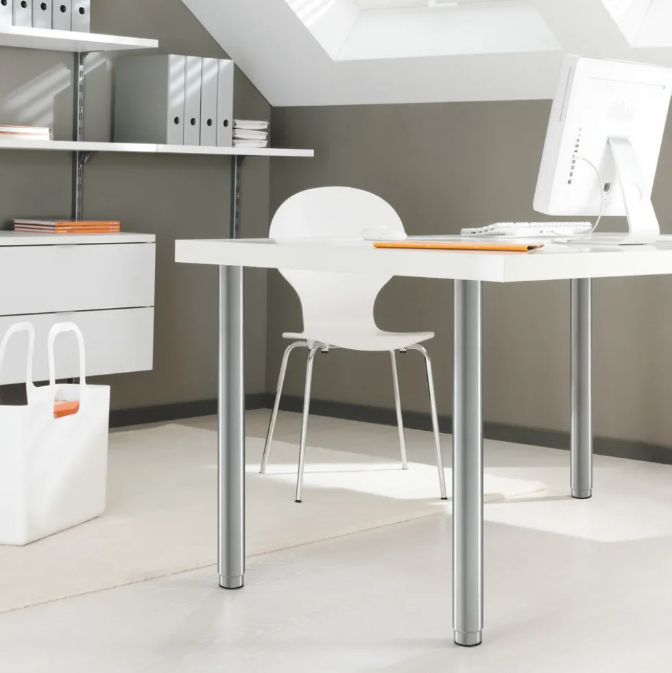 Tischbein PASO 600-900 x 50 mm