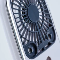 Tragbarer USB-Mini-Ventilator mit Nebelfunktion 5V