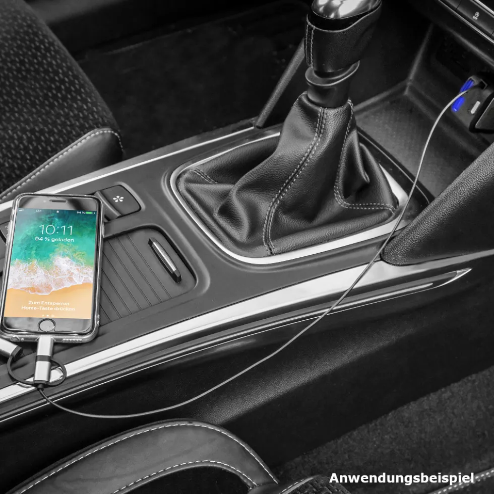Universal-Kfz-Ladekabelmit verschiedenen Adaptern
