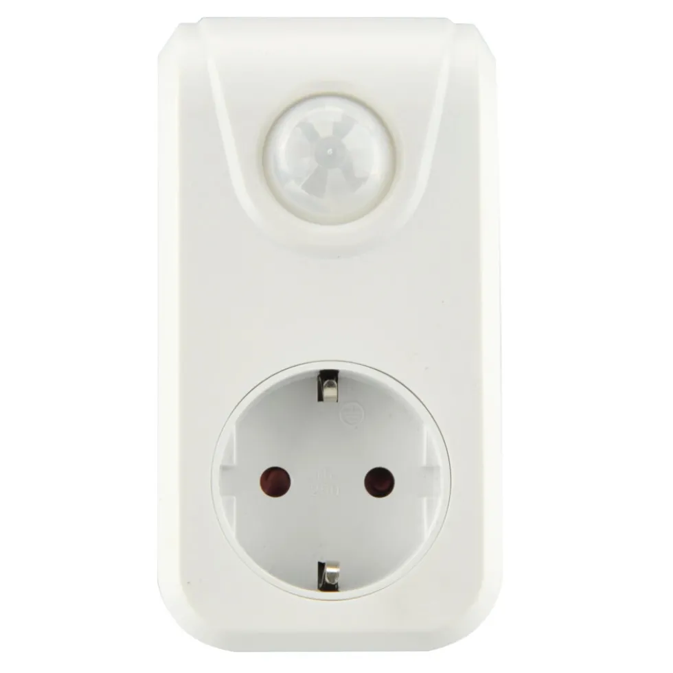 Zwischenstecker mit Bewegungsmelder und Dämmerungssensor 230 V weiß
